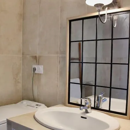 Le Clos De L'authion