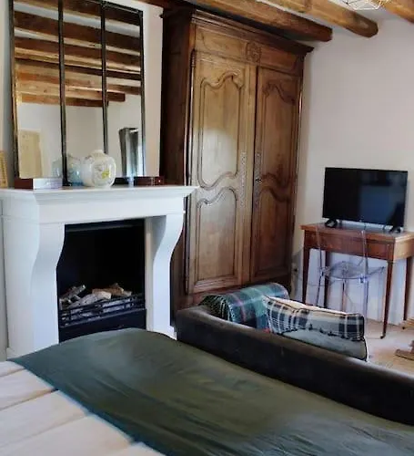 Le Clos De L'authion Сasa de vacaciones *